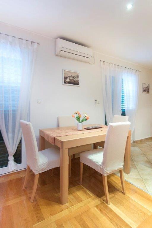 Dalma Residence Apartman Girandella Žaborić Eksteriør billede